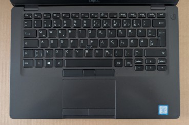 Preview: Notebook Dell Latitude 5401 - i7-9850H - 16 GB (24/32 GB) - Bestand Nr. 03 - geprüft + gebraucht Preview: Notebook Dell Latitude 5401 - i7-9850H - 16 GB (24/32 GB) - Bestand Nr. 03 - geprüft + gebraucht