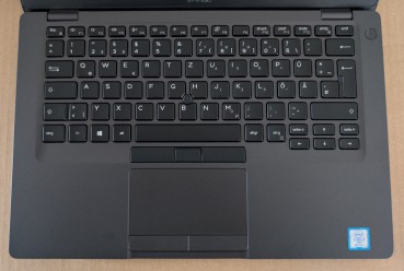 Preview: Notebook Dell Latitude 5401 - i7-9850H - 16 GB (24/32 GB) - Bestand Nr. 04 - geprüft + gebraucht Preview: Notebook Dell Latitude 5401 - i7-9850H - 16 GB (24/32 GB) - Bestand Nr. 04 - geprüft + gebraucht