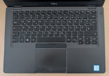 Preview: Notebook Dell Latitude 5401 - i7-9850H - 16 GB (24/32 GB) - Bestand Nr. 07 - geprüft + gebraucht Preview: Notebook Dell Latitude 5401 - i7-9850H - 16 GB (24/32 GB) - Bestand Nr. 07 - geprüft + gebraucht