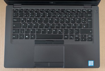 Preview: Notebook Dell Latitude 5401 - i7-9850H - 16 GB (24/32 GB) - Bestand Nr. 08 - geprüft + gebraucht Preview: Notebook Dell Latitude 5401 - i7-9850H - 16 GB (24/32 GB) - Bestand Nr. 08 - geprüft + gebraucht